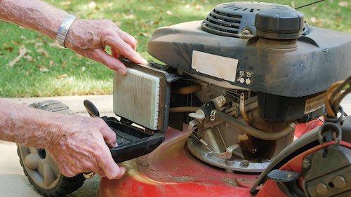 Hoe jouw benzine grasmaaier onderhouden?